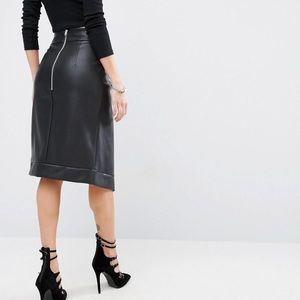 ASOS Faux Leather Wrap Skirt// Perfect For Fall!